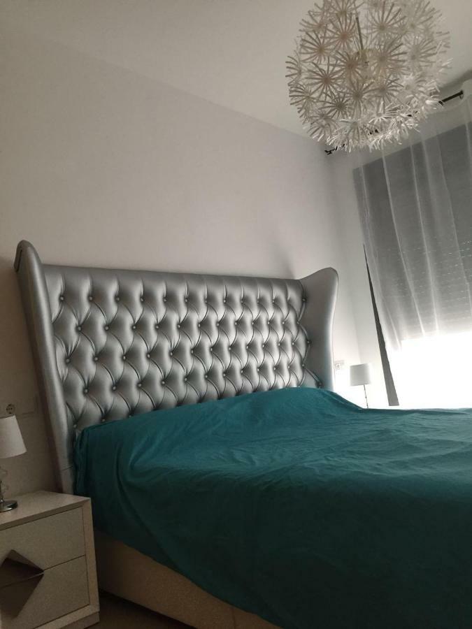 Apartamento Lujo, Primera Linea Playa, Garaje, Wifi, Piscina Climatizada Roquetas de Mar Kültér fotó