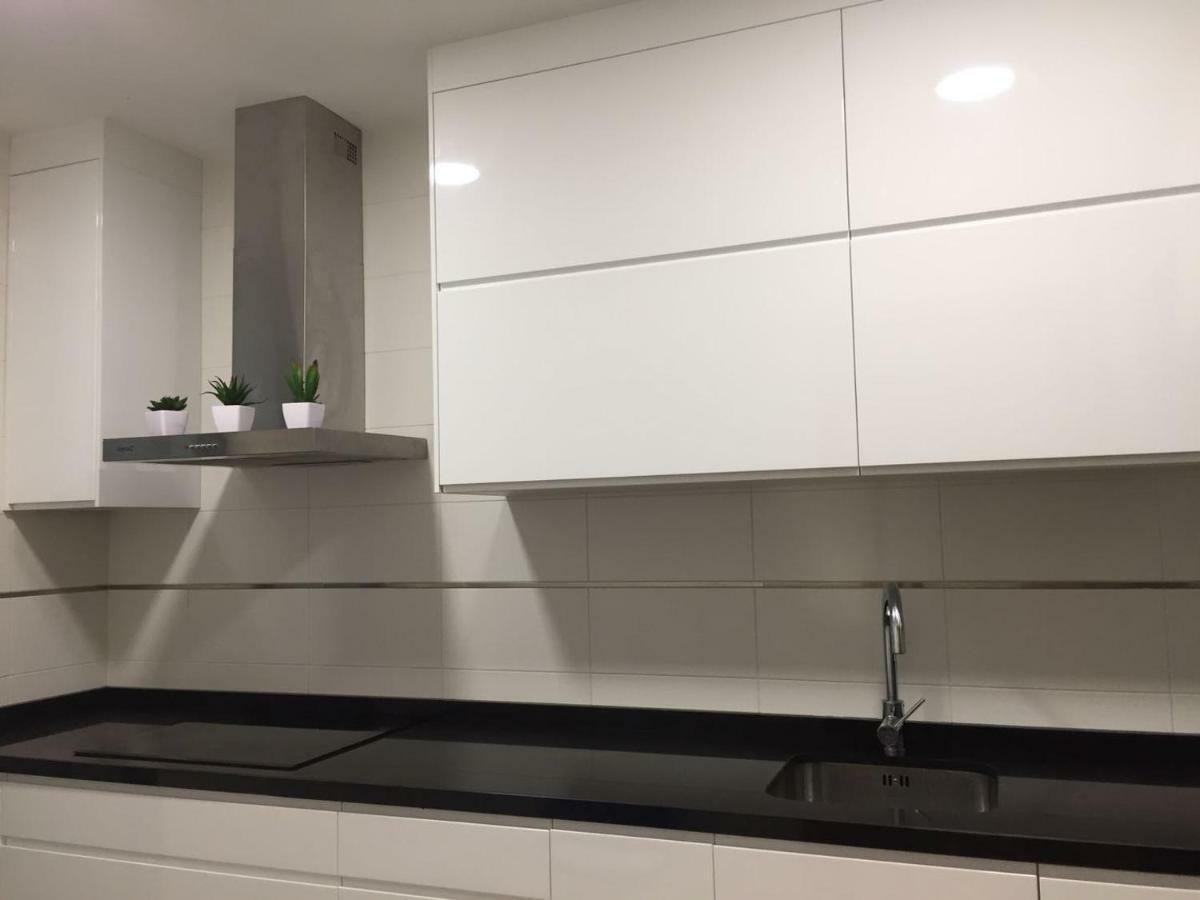 Apartamento Lujo, Primera Linea Playa, Garaje, Wifi, Piscina Climatizada Roquetas de Mar Kültér fotó